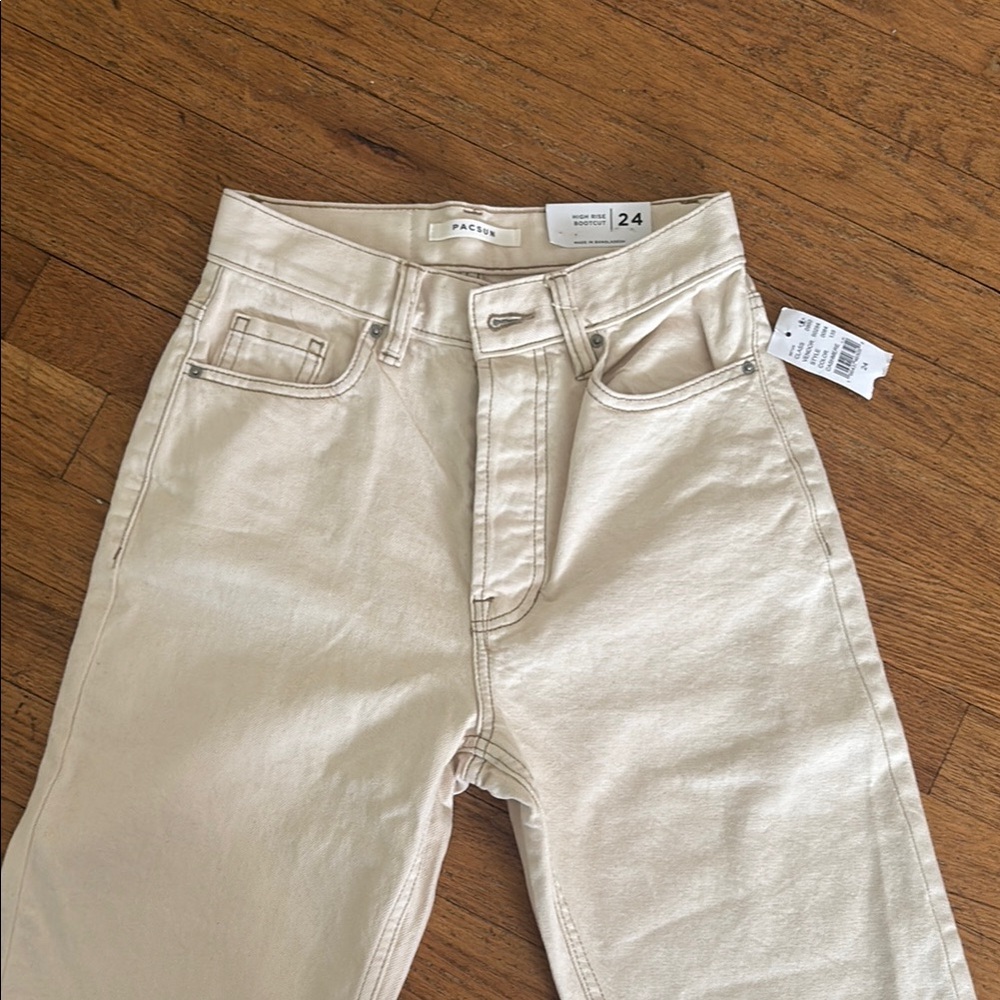 😀3 for $20😀 PacSun Beige/cream High-Rise Jeans